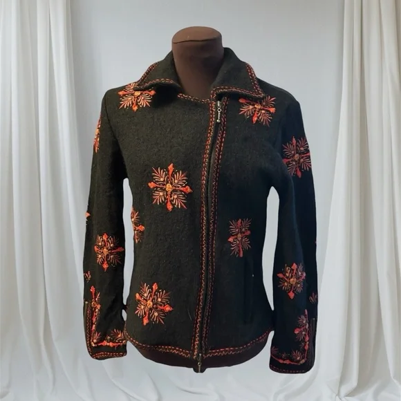 CoVelo Black Coat Red Embroidered Floral Felted Boiled Wool Jacket, size Small - Picture 14 of 14